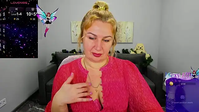 Lili Crossi online show from December 18, 2025, 6:52 am