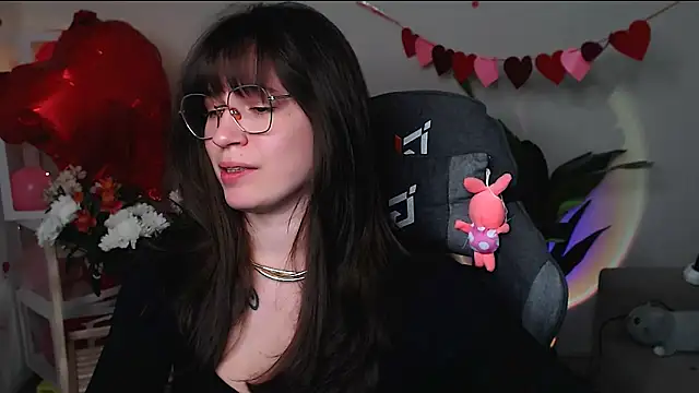 M Sensual online show from March 27, 2026, 10:09 pm