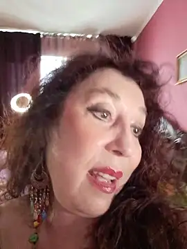 GypsyEsmeralda online show from May 20, 2026, 6:08 am