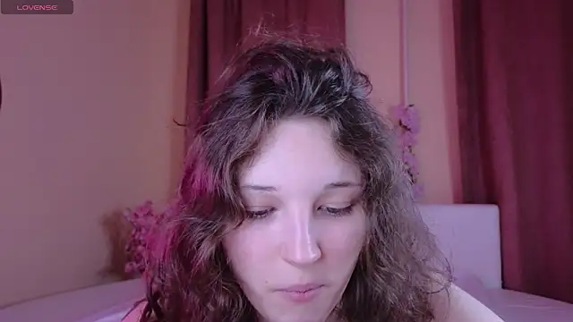 Snapshot of cherry_lea chatting on March 1, 2026, 7:05 pm cherry lea online show from March 1, 2026, 7:05 pm