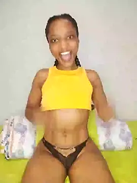 Snapshot of FreakySag_8888 chatting on December 28, 2024, 4:30 am FreakySag 8888 online show from December 28, 2024, 4:30 am