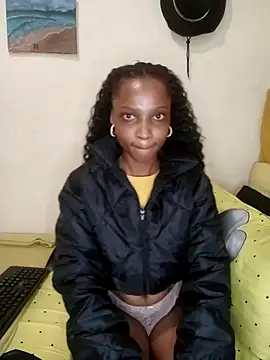 Snapshot of FreakySag_8888 chatting on October 17, 2025, 5:21 am FreakySag 8888 online show from October 17, 2025, 5:21 am