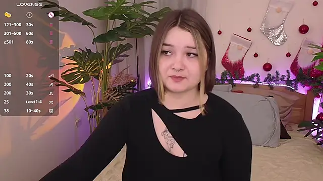 Snapshot of Alice_Walters chatting on January 11, 2025, 4:57 pm Alice Walters online show from January 11, 2025, 4:57 pm