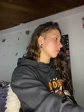 Andi9  online show from March 22, 2025, 2:05 am