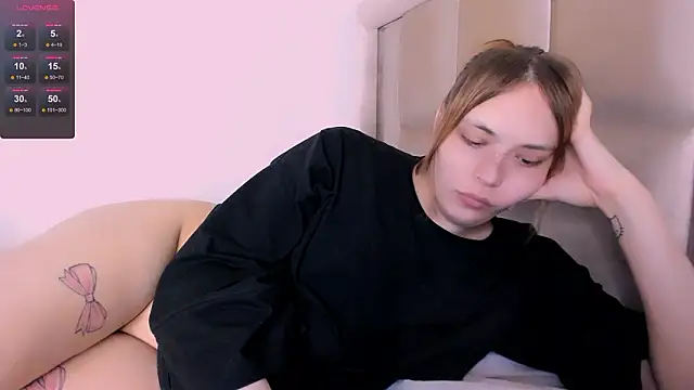 Snapshot of fem_to chatting on February 21, 2026, 3:29 am fem to online show from February 21, 2026, 3:29 am