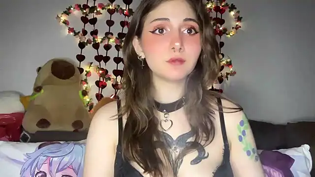 Snapshot of _Devill_Baby chatting on March 21, 2025, 11:01 pm Devill Baby online show from March 21, 2025, 11:01 pm