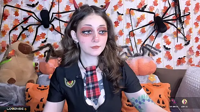 Snapshot of _Devill_Baby chatting on October 14, 2025, 5:58 pm Devill Baby online show from October 14, 2025, 5:58 pm