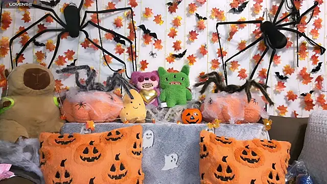 Snapshot of _Devill_Baby chatting on October 29, 2025, 7:15 pm Devill Baby online show from October 29, 2025, 7:15 pm