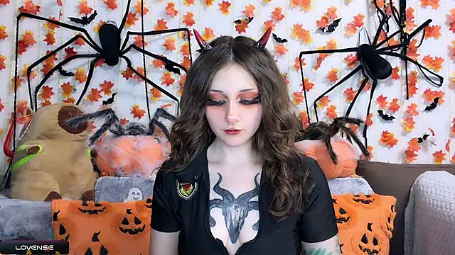 Snapshot of _Devill_Baby chatting on November 21, 2025, 5:33 pm Devill Baby online show from November 21, 2025, 5:33 pm