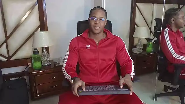 Snapshot of AdonisKnight chatting on December 28, 2024, 1:59 pm AdonisKnight online show from December 28, 2024, 1:59 pm