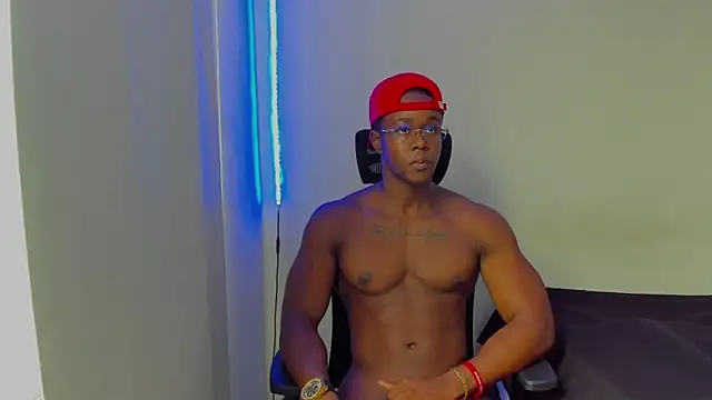 Snapshot of AdonisKnight chatting on March 14, 2025, 3:47 pm AdonisKnight online show from March 14, 2025, 3:47 pm