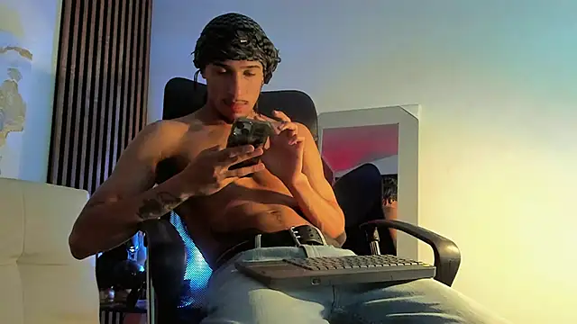 rafael stone online show from March 9, 2025, 6:50 am