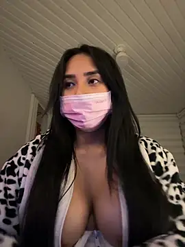 Anily Lovely online show from November 29, 2025, 2:03 am