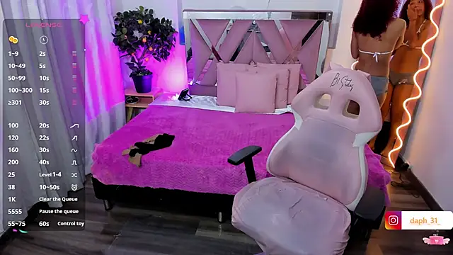 Daphnne tay online show from February 28, 2025, 3:26 am