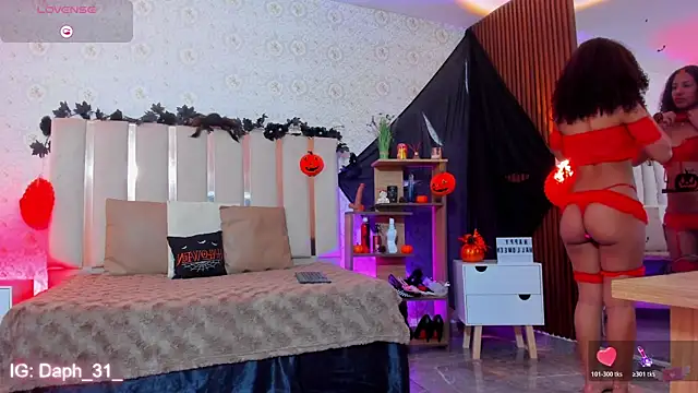 Daphnne tay online show from October 17, 2025, 7:38 pm