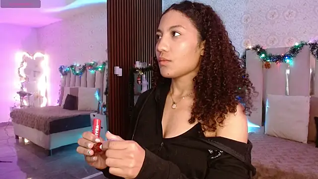 Daphnne tay online show from November 22, 2025, 6:23 am