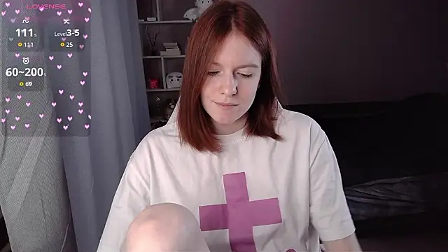 CassieJuice69 online show from March 10, 2026, 4:23 pm