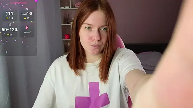 CassieJuice69 online show from May 22, 2026, 3:39 pm