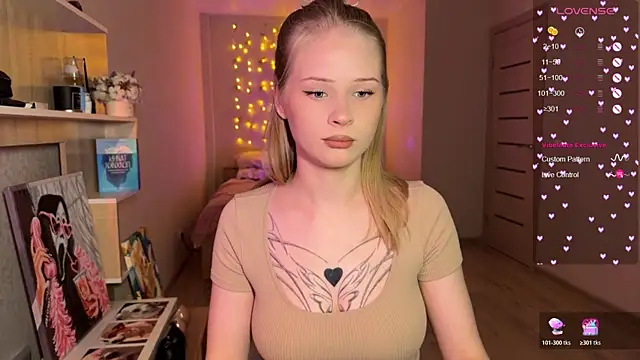 Snapshot of lisa_barbie chatting on December 17, 2025, 3:29 pm lisa barbie online show from December 17, 2025, 3:29 pm