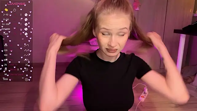 Snapshot of lisa_barbie chatting on February 5, 2026, 7:07 pm lisa barbie online show from February 5, 2026, 7:07 pm