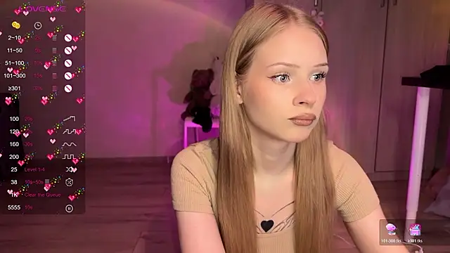 Snapshot of lisa_barbie chatting on February 6, 2026, 7:39 pm lisa barbie online show from February 6, 2026, 7:39 pm