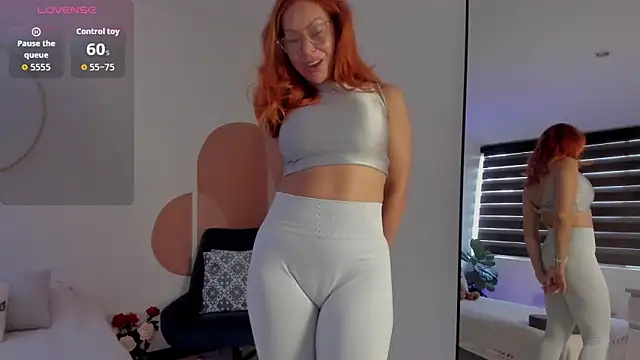 Snapshot of AvaCollinss chatting on December 19, 2025, 12:23 pm AvaCollinss online show from December 19, 2025, 12:23 pm