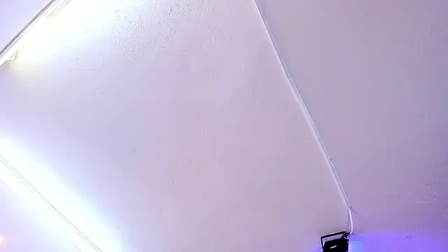 Snapshot of Amy_Kiitty_ chatting on November 23, 2025, 12:27 pm Amy Kiitty online show from November 23, 2025, 12:27 pm