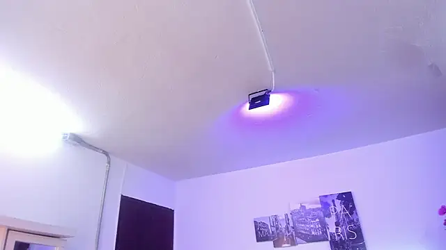 Snapshot of Amy_Kiitty_ chatting on November 28, 2025, 1:03 pm Amy Kiitty online show from November 28, 2025, 1:03 pm