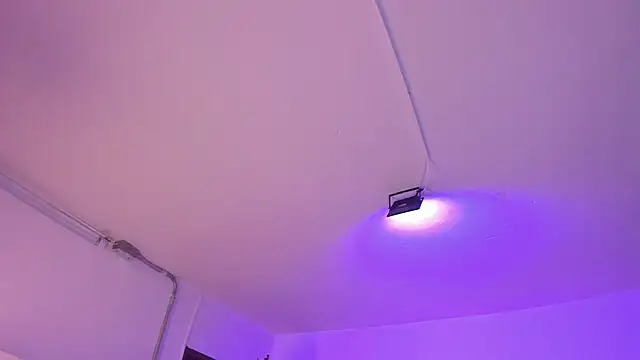 Snapshot of Amy_Kiitty_ chatting on November 29, 2025, 1:36 pm Amy Kiitty online show from November 29, 2025, 1:36 pm