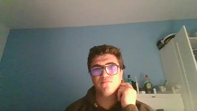 Snapshot of sorolla12 chatting on December 17, 2025, 6:03 pm sorolla12 online show from December 17, 2025, 6:03 pm