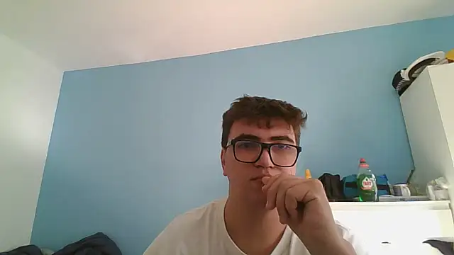 Snapshot of sorolla12 chatting on January 6, 2026, 3:05 pm sorolla12 online show from January 6, 2026, 3:05 pm