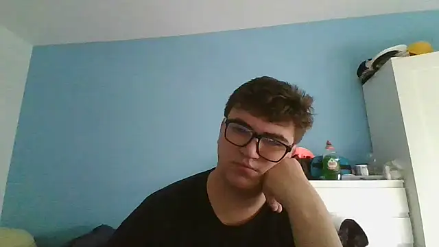 Snapshot of sorolla12 chatting on January 9, 2026, 9:45 am sorolla12 online show from January 9, 2026, 9:45 am