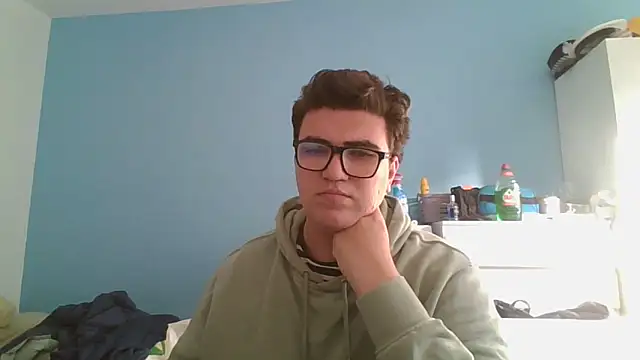 Snapshot of sorolla12 chatting on February 2, 2026, 5:33 pm sorolla12 online show from February 2, 2026, 5:33 pm