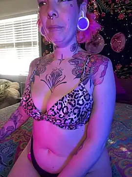 GoldieBakeman online show from February 7, 2025, 5:07 pm