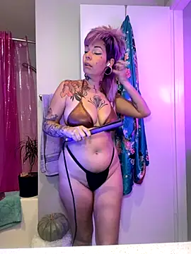 GoldieBakeman online show from September 17, 2025, 4:30 pm