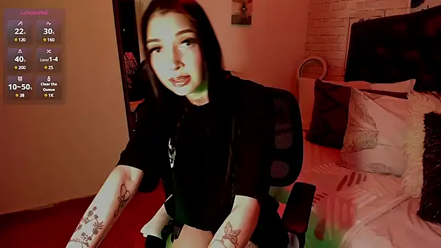  Chartlotte online show from January 14, 2025, 7:53 pm