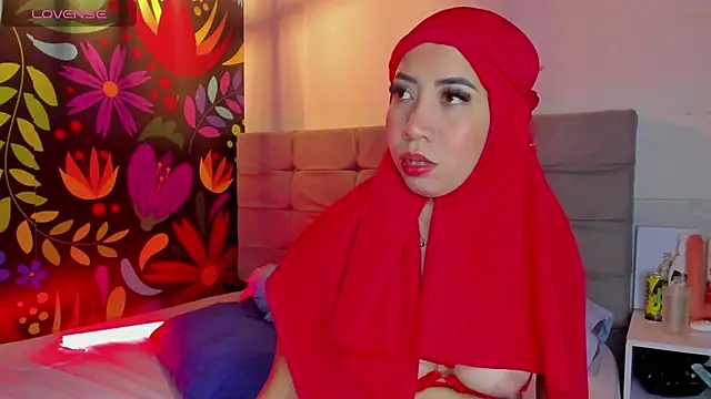 Sweet hot mia online show from March 16, 2025, 7:38 pm