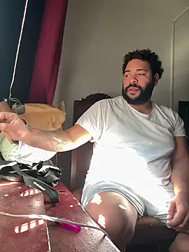 Snapshot of B_and_K chatting on January 7, 2025, 4:37 pm B and K online show from January 7, 2025, 4:37 pm