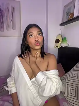 Isabella fasilier online show from February 7, 2025, 1:47 am