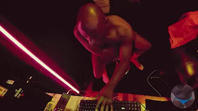 Pressure69mee online show from February 26, 2025, 10:04 am