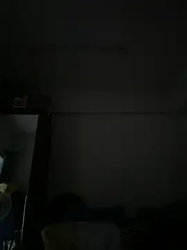 Snapshot of luv2masterb8247 chatting on January 3, 2025, 4:22 am luv2masterb8247 online show from January 3, 2025, 4:22 am