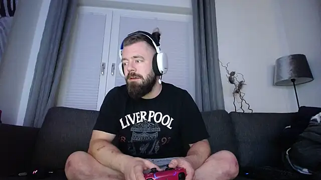 Sebuleczek online show from December 4, 2024, 11:46 pm