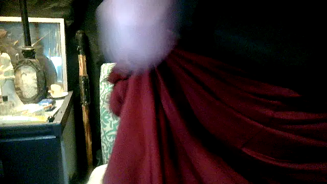 Snapshot of Fantasymaid80 chatting on January 5, 2025, 6:24 am Fantasymaid80 online show from January 5, 2025, 6:24 am