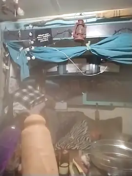 Snapshot of Fantasymaid80 chatting on January 31, 2025, 4:47 am Fantasymaid80 online show from January 31, 2025, 4:47 am