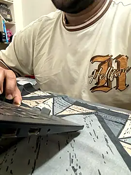 mahiforyou11 online show from January 8, 2026, 8:49 am