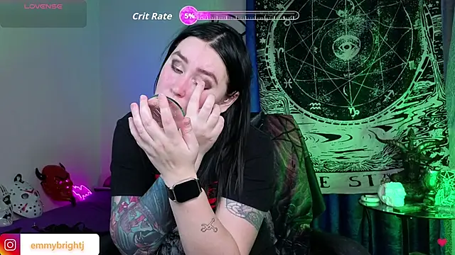 Snapshot of Emmybrightj_ chatting on February 16, 2026, 1:57 am Emmybrightj online show from February 16, 2026, 1:57 am