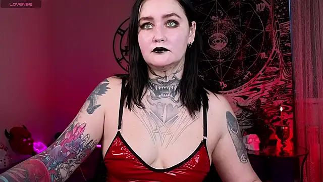 Snapshot of Emmybrightj_ chatting on February 20, 2026, 1:46 am Emmybrightj online show from February 20, 2026, 1:46 am