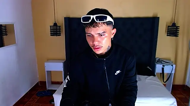 HannibalLester online show from March 20, 2025, 8:20 am