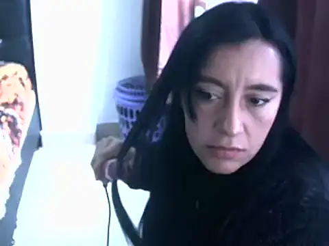 hailey85 online show from December 23, 2024, 7:30 pm