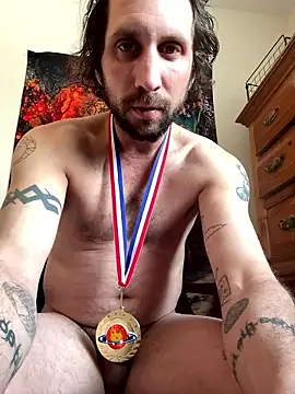 Snapshot of mackshaft4711 chatting on January 19, 2026, 2:43 pm mackshaft4711 online show from January 19, 2026, 2:43 pm